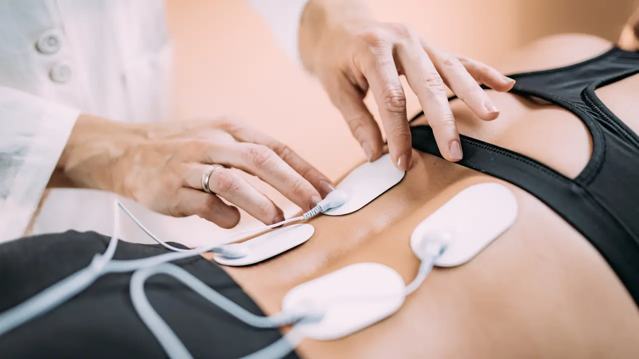 7 Ways Electrotherapy Treatment in Langley Can Help Manage Chronic Pain